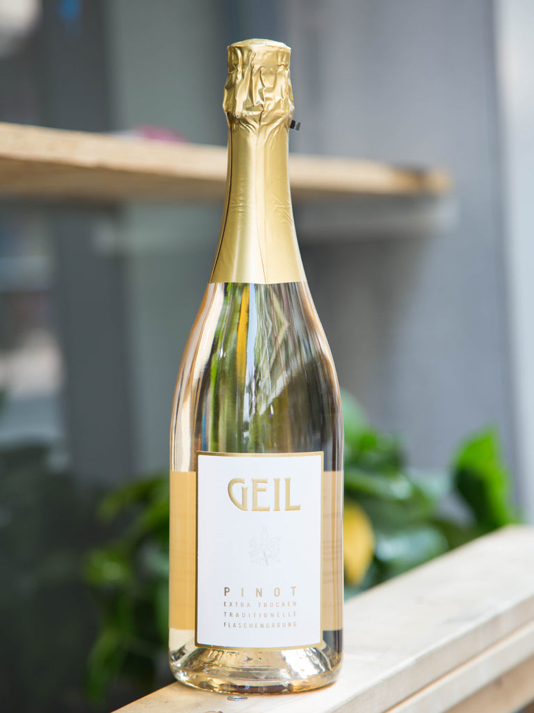 Geil Pinot Blanc De Noirs Extra Trocken (Pinot Noir) Rheinhessen Germa –  Oakey Dokey Wine